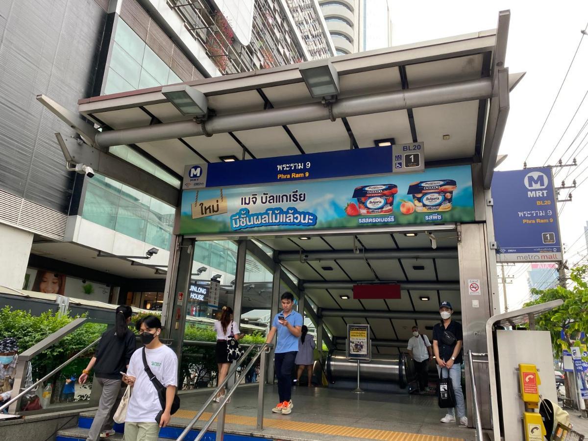 Sura Hostel Bangkok Near Mrt Phra Ram 9 エクステリア 写真
